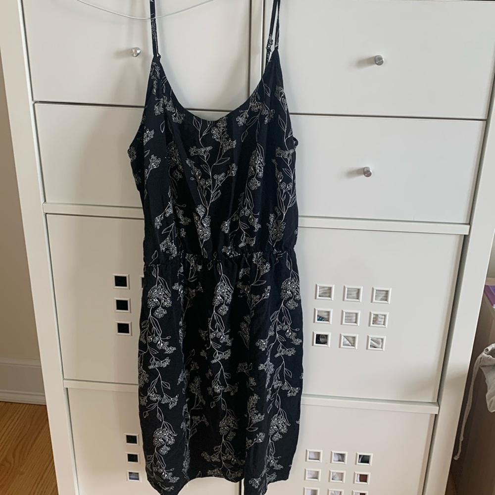 Old Navy dress with flowers